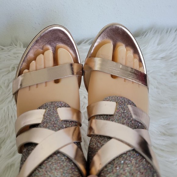 Vera Wang Lavender Line Garmin Sandal Leather Glitter Metallic Gold Hee 7M - Picture 7 of 10